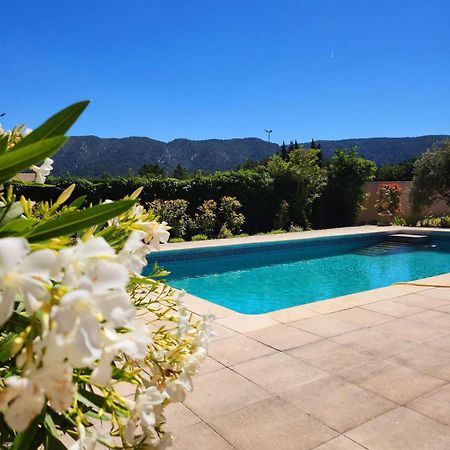 Le Clos Renaissance Oppede Ngoại thất bức ảnh