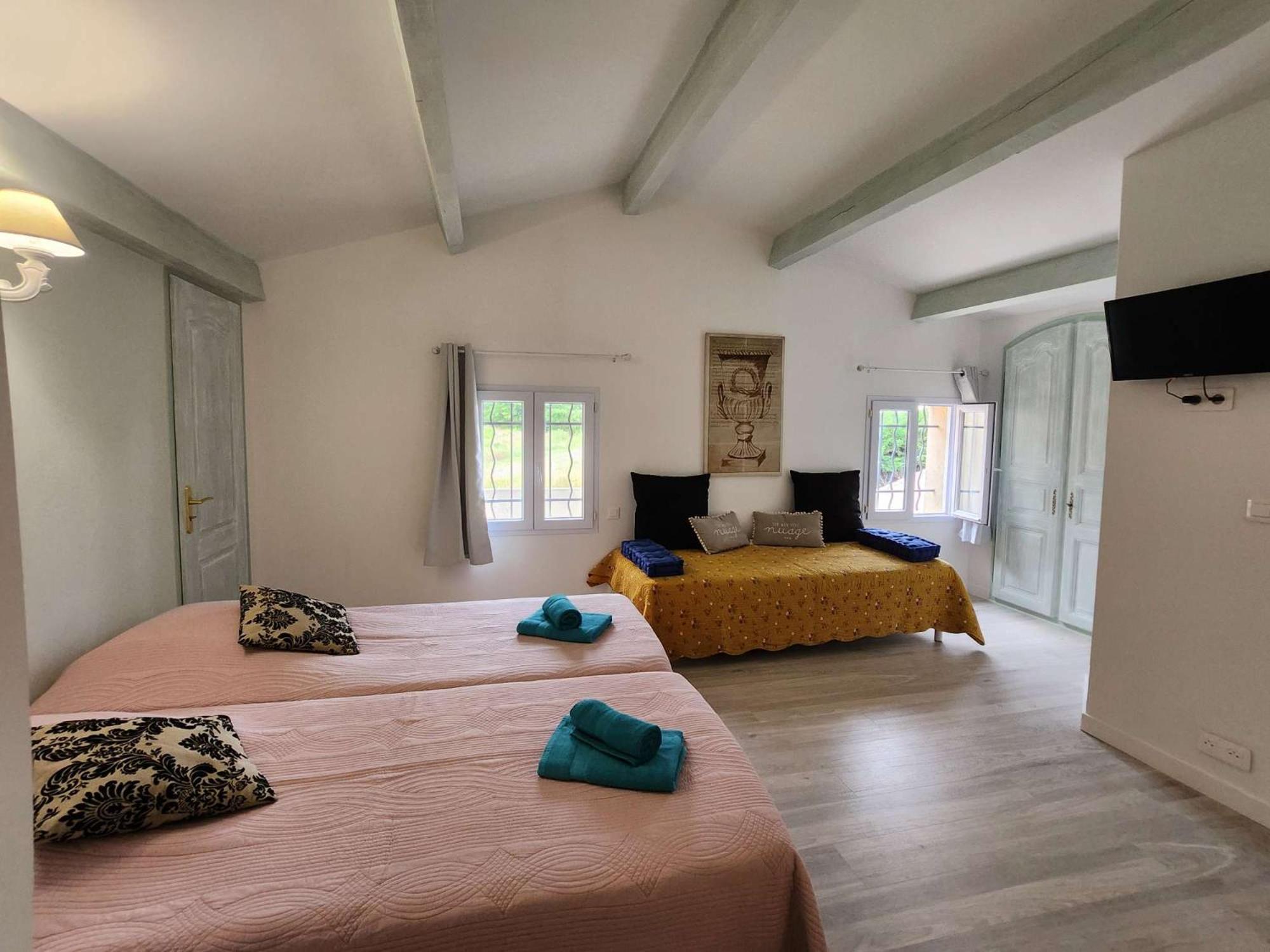 Le Clos Renaissance Oppede Ngoại thất bức ảnh