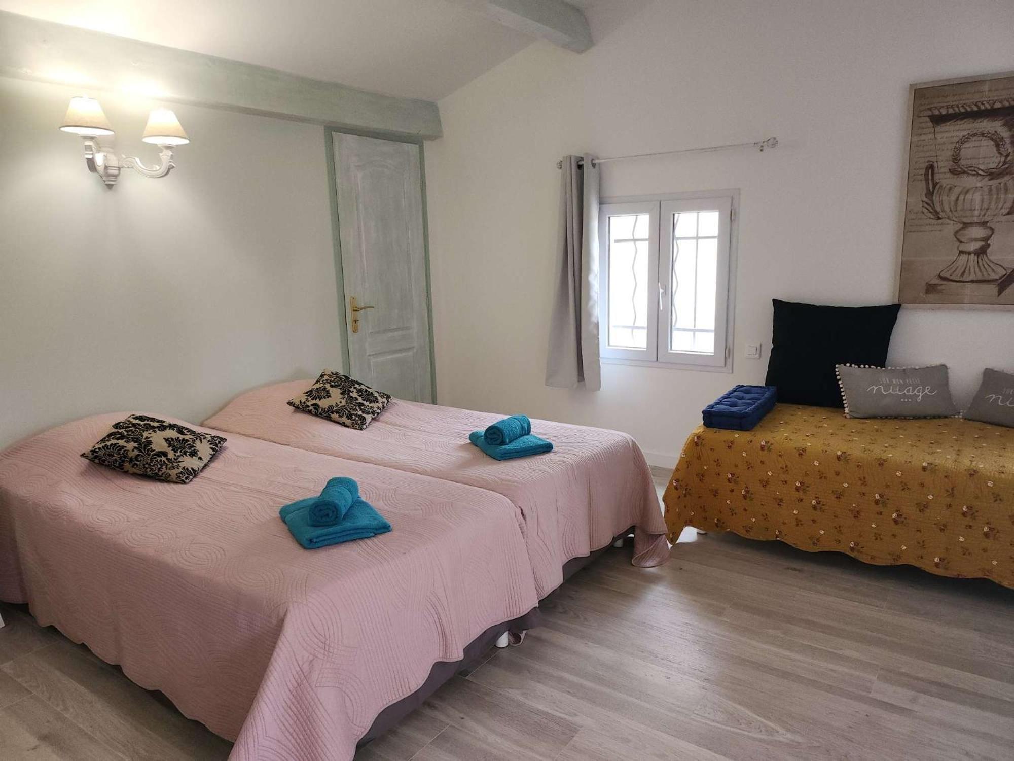 Le Clos Renaissance Oppede Ngoại thất bức ảnh